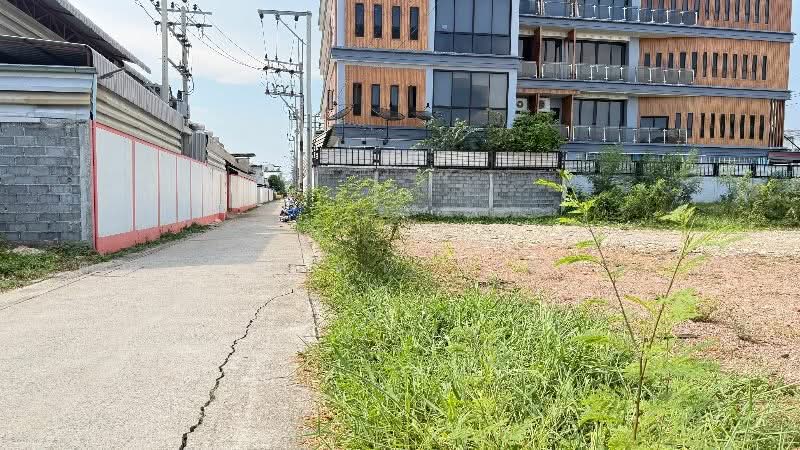 ที่ดิน 200 ตร.วา ถมแล้ว สะแกงามซอย 14 บางขุนเทียน, Bangkok