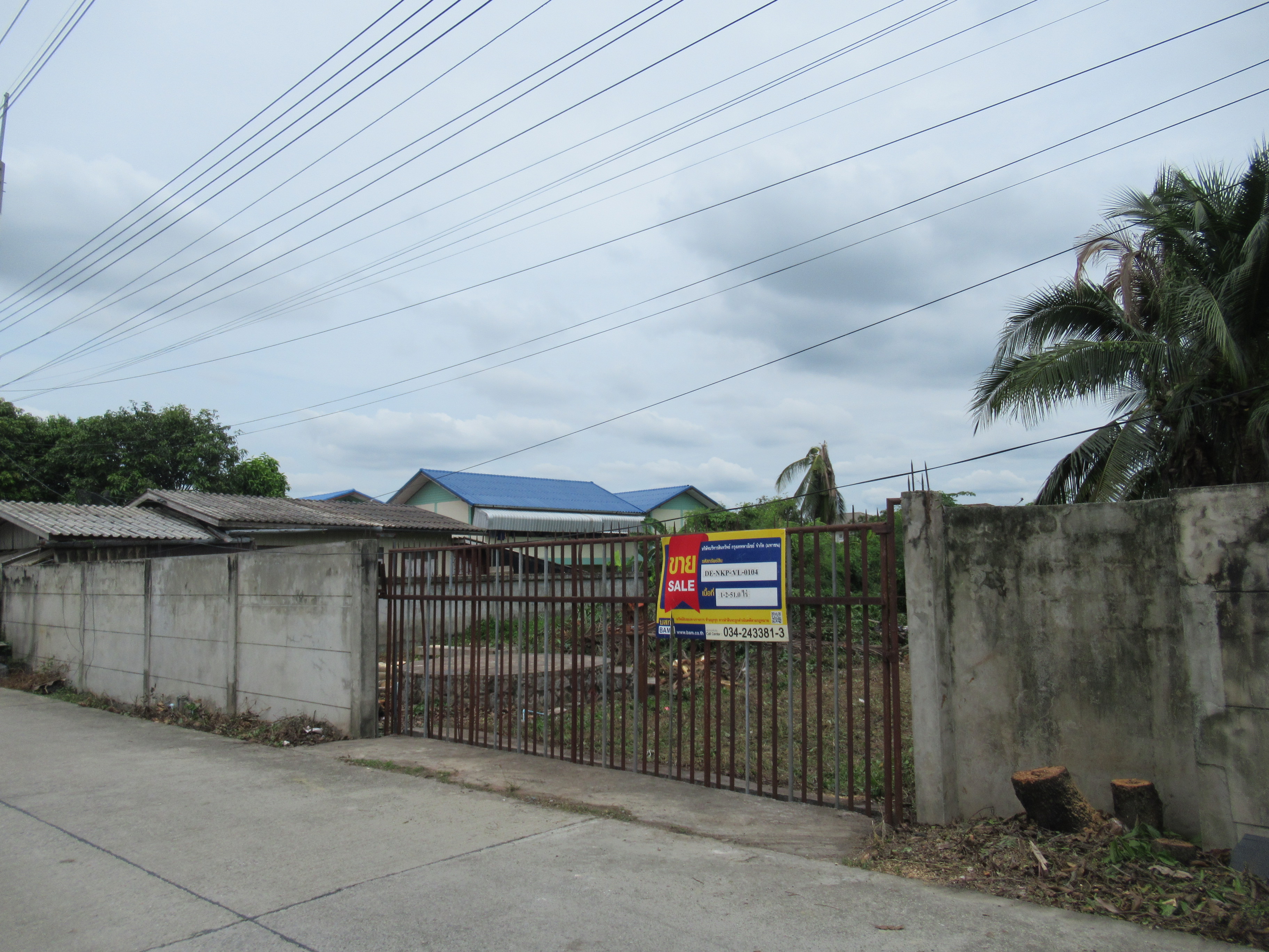 Empty Land in Nakhon Pathom