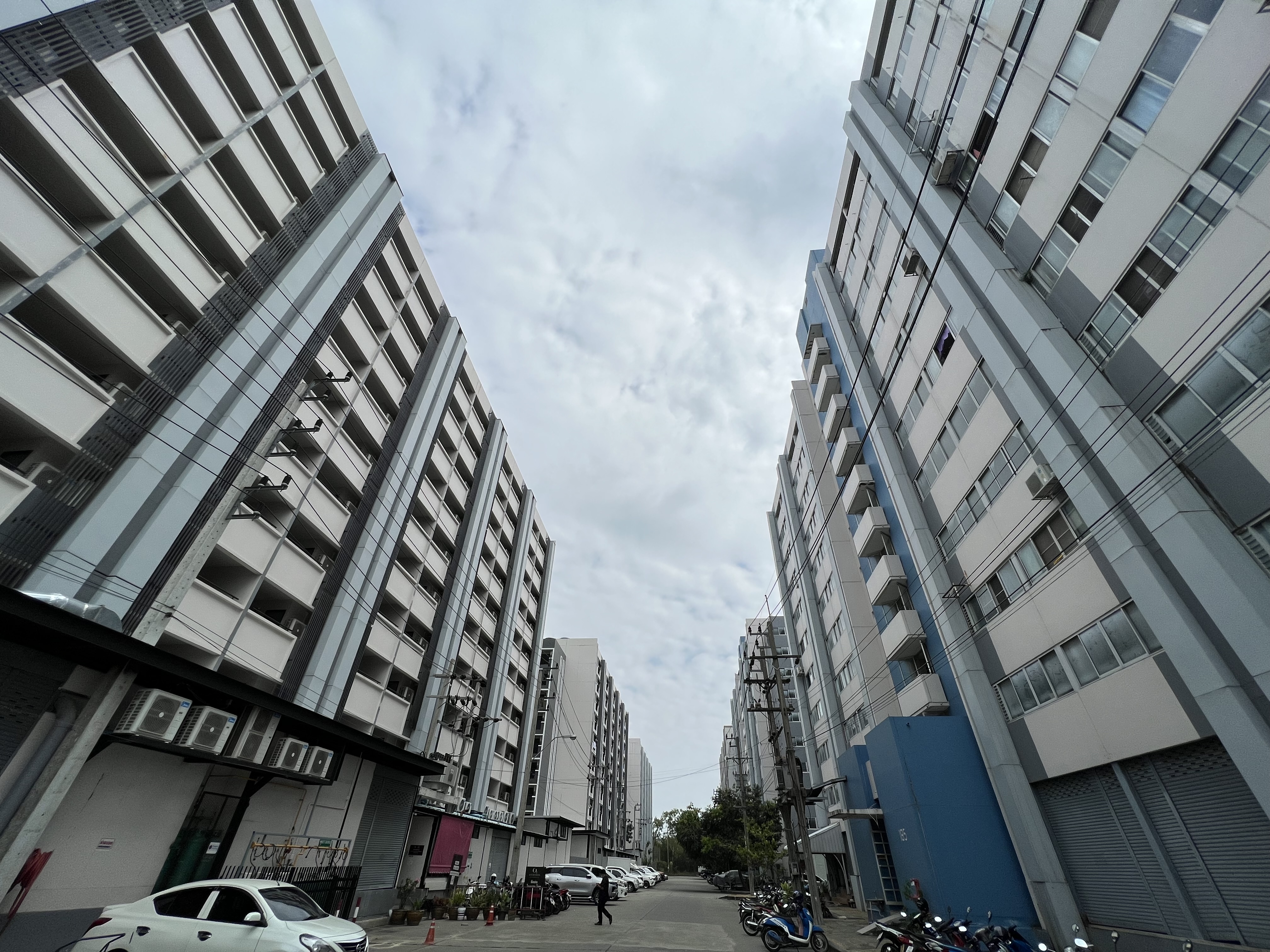 คอนโดมิเนียม โครงการเมืองทองบางนา C1 บางพลี