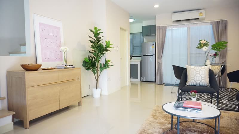 Baan Klang Muang Rama 9-Ramkhmahaeng, Bangkok