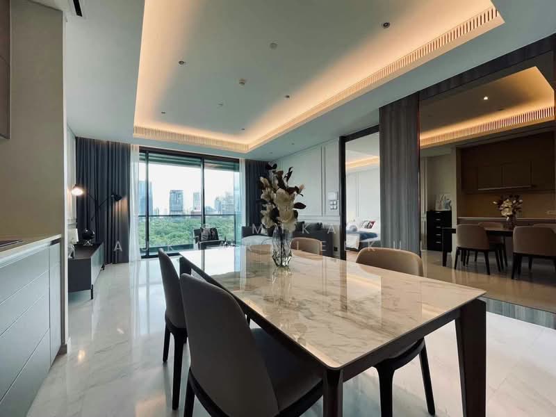 Sindhorn Tonson, Bangkok