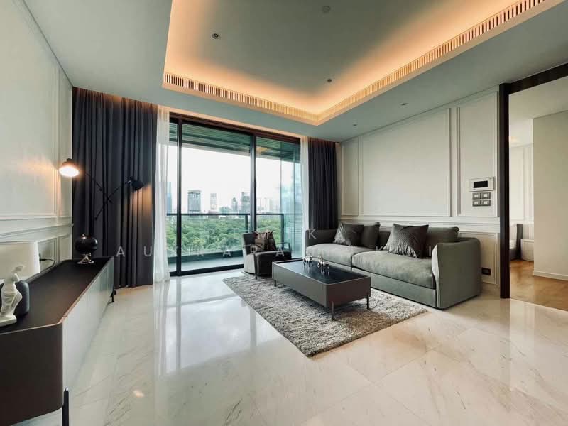 Sindhorn Tonson, Bangkok