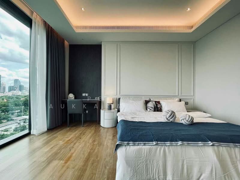 Sindhorn Tonson, Bangkok