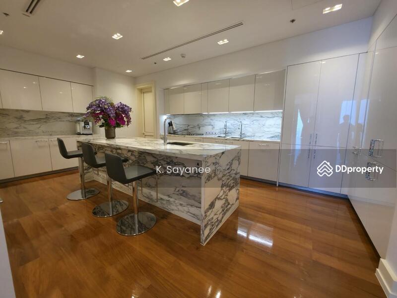 The Ritz-Carlton Residences, Bangkok
