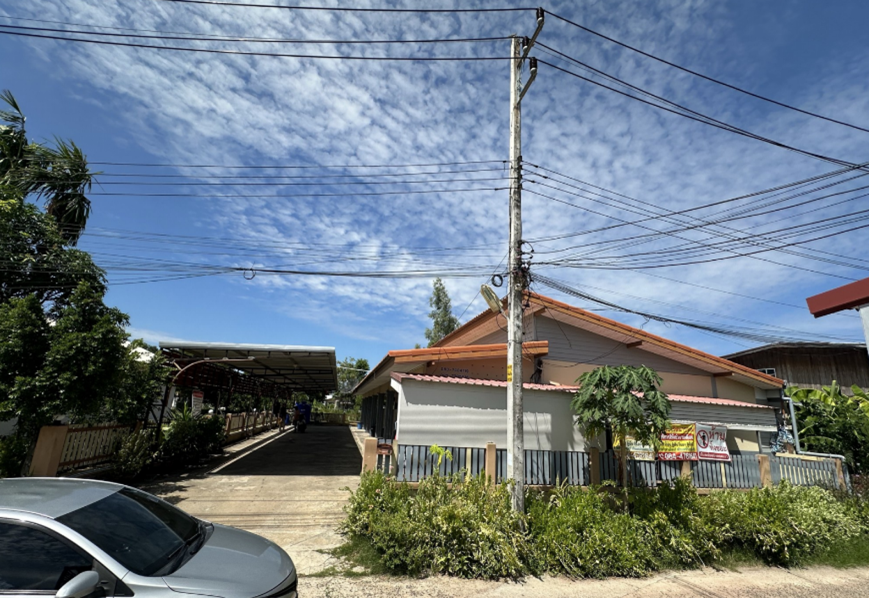 บ้านพักคนงาน เมืองสุรินทร์ สุรินทร์