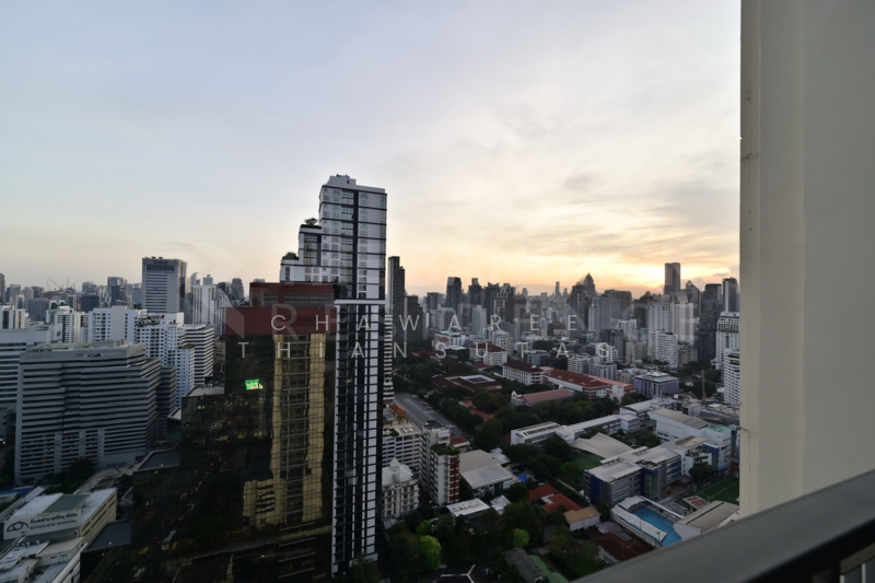 Q Asoke, Bangkok