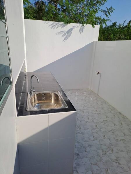 Modern style house, tall and airy, Soi Hua Hin 112, Prachuap Khiri Khan