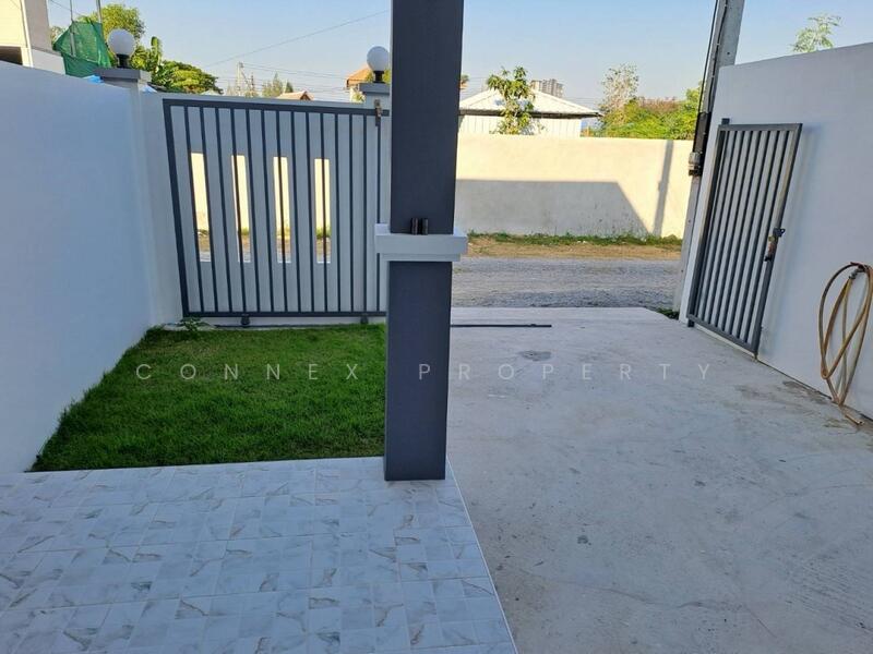 Modern style house, tall and airy, Soi Hua Hin 112, Prachuap Khiri Khan
