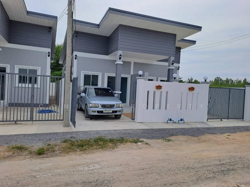 Modern style house, tall and airy, Soi Hua Hin 112, Prachuap Khiri Khan