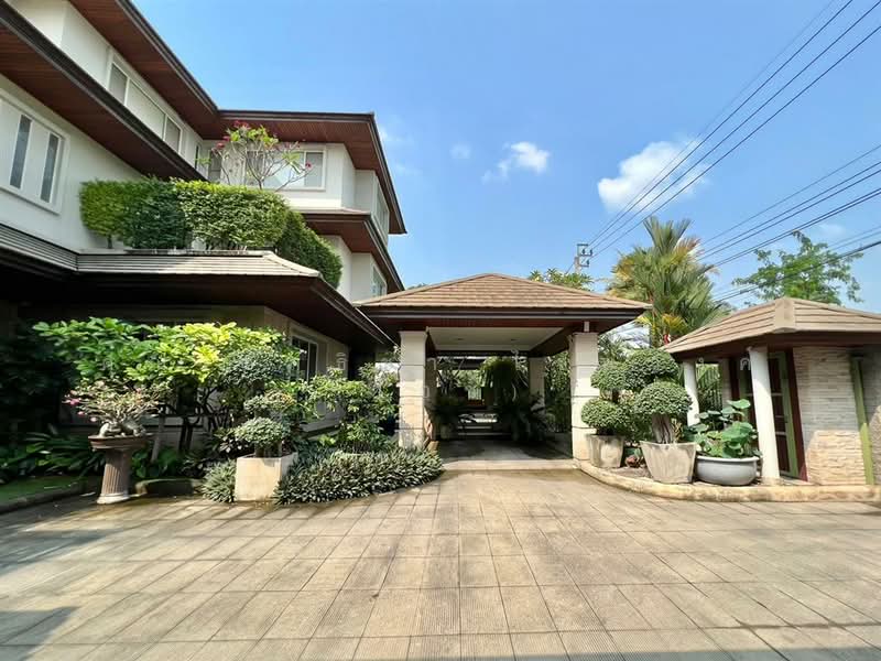 บ้านเดี่ยว 3 ชั้น 260 ตร.ว. บ้านเดี่ยว ซอยวิภาวดี-รังสิต60 แยก18-1-2, Bangkok