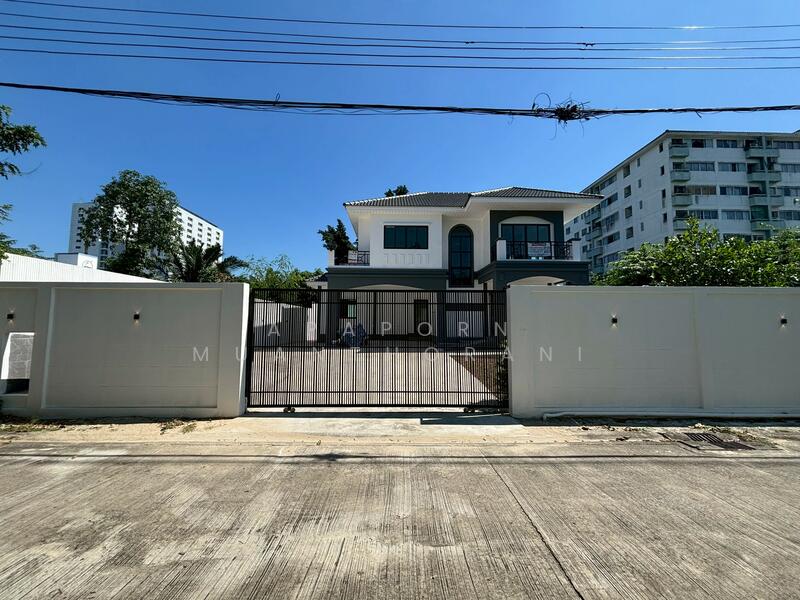 ขายบ้านเดี่ยว ลาดพร้าว117 บางกะปิ ทำเลดีมาก เดินทางสะดวก บ้านกว้าง พื้นที่เยอะ, Bangkok