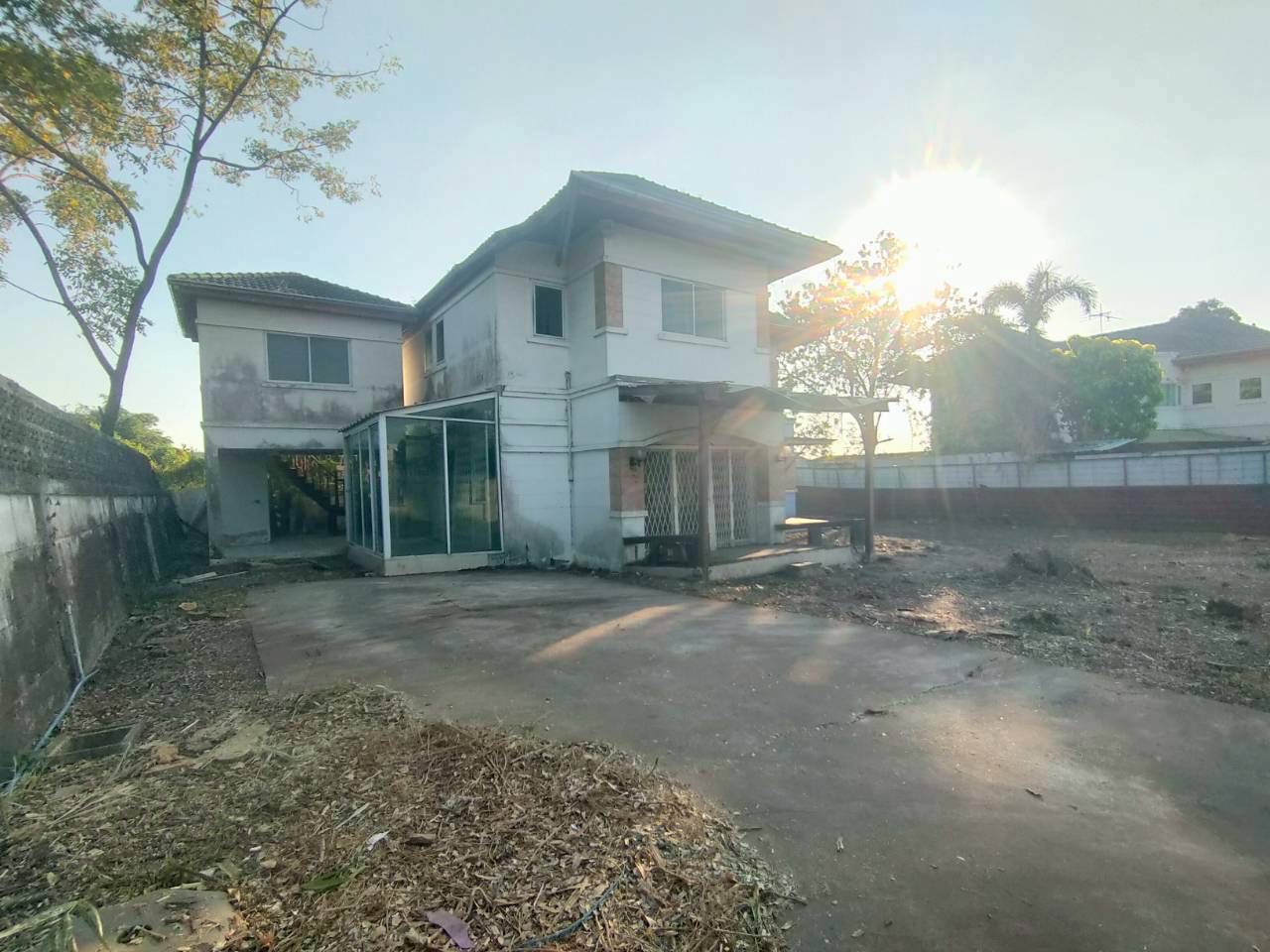 บ้านเดี่ยว โครงการแฮปปี้เพลซพาร์ค ลาดกระบัง