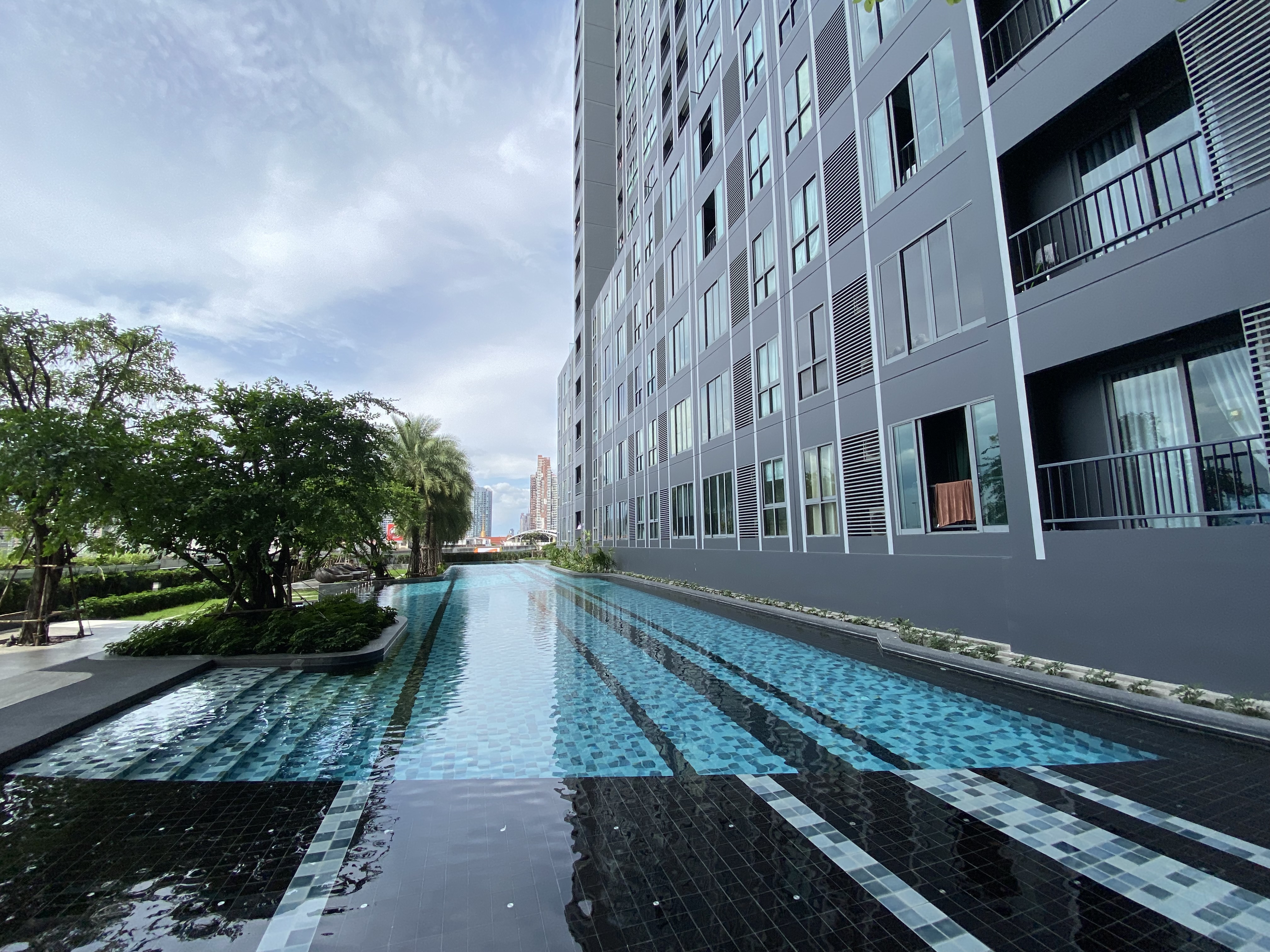 Ideo Mobi Sukhumvit Eastgate