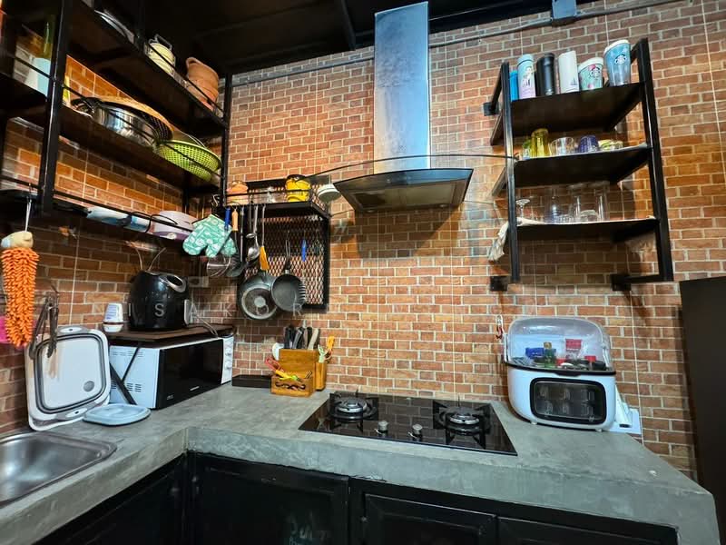 Gusto Phaholyothin – Saimai, Bangkok