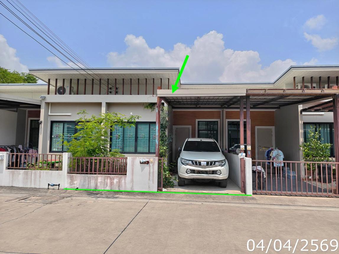 Townhouse Huk House Pluak Daeng Rayong