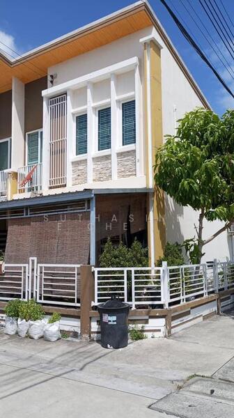 Golden Town Bangna-Kingkaew, Samut Prakan