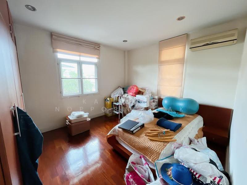 Baan Ramindra Village, Bangkok