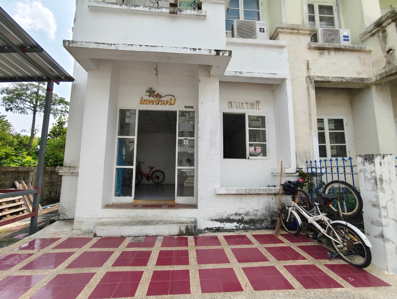 คอนโดมิเนียม โครงการบ้านเทพเกษม สำโรง