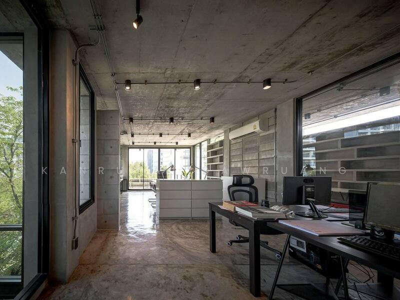 Land with 3-Storey Building Ladprao 23, Bangkok