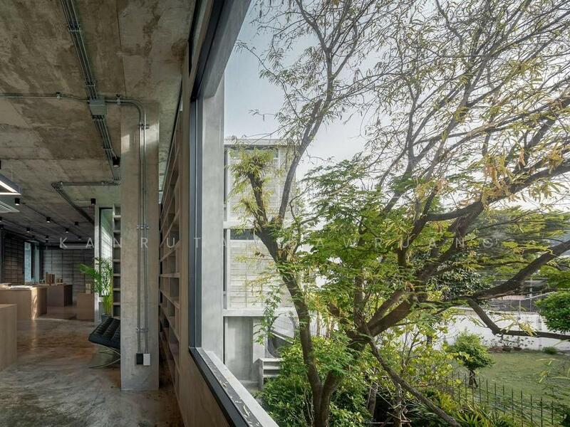 Land with 3-Storey Building Ladprao 23, Bangkok