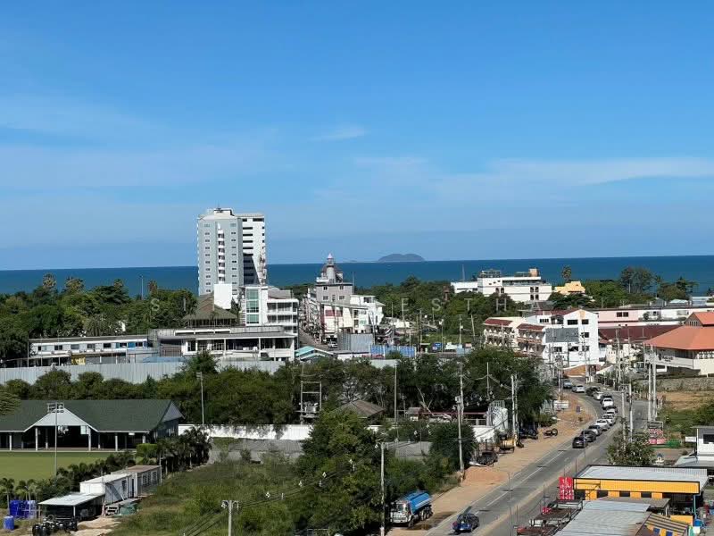 The Empire Tower Pattaya, Chon Buri (Pattaya)