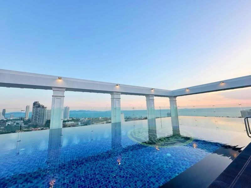 The Empire Tower Pattaya, Chon Buri (Pattaya)