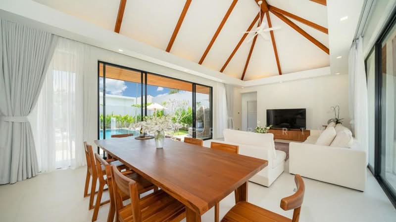 2S0249 Pool villa for sale 27,000,000 baht 4 bedroom 4 bathroom at cherngtalay have fully furnished, Phuket