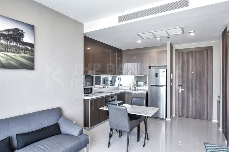 Menam Residences, bangkok