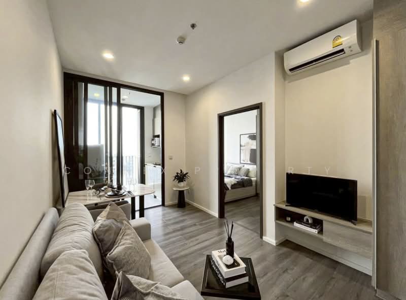Whizdom Essence, Bangkok