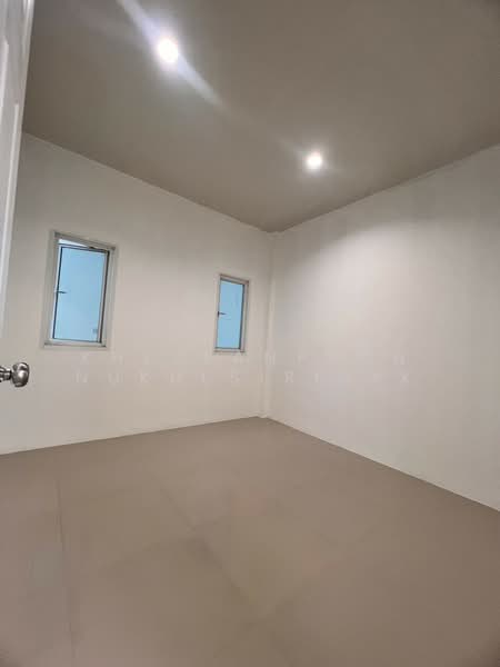 Baan Monthon 8, Bangkok