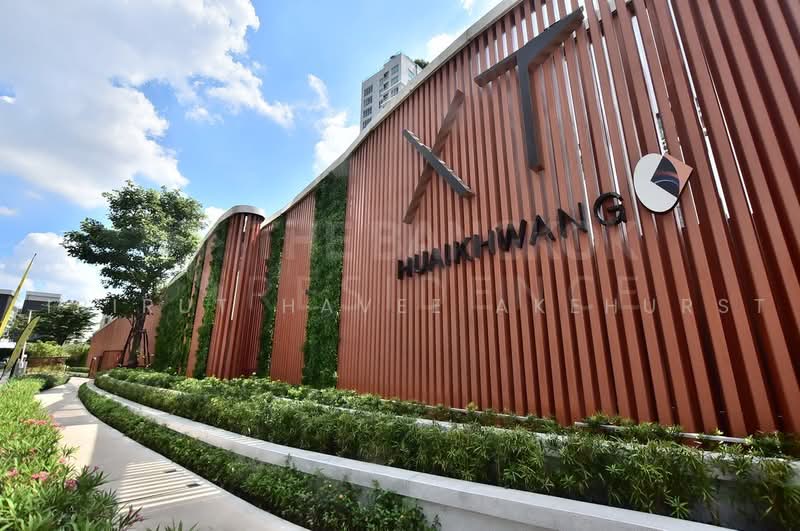 XT Huaikhwang, Bangkok