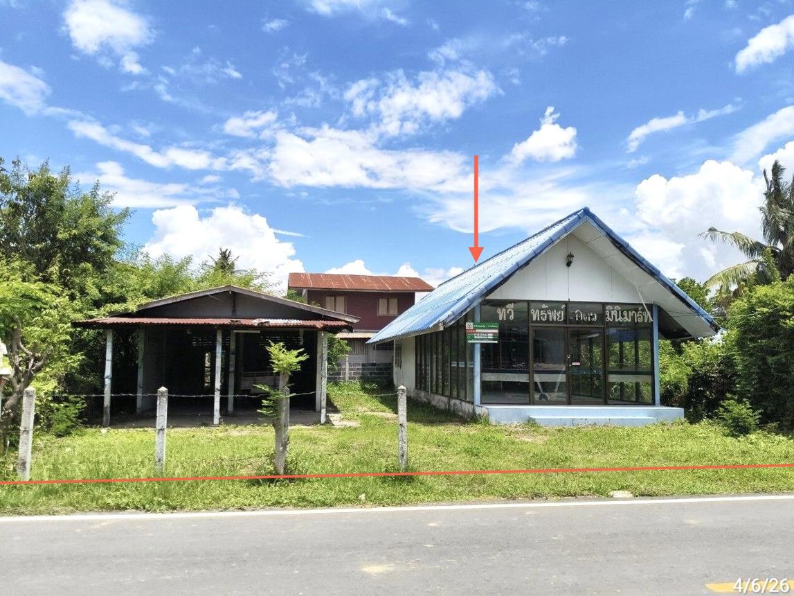 Single House, Chom Phra, Surin Province