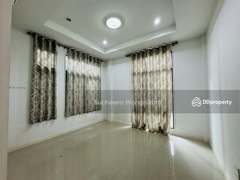 Pruksa village The Privy 1, Prachin Buri