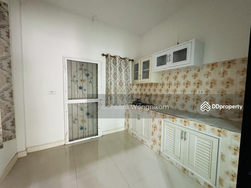 Pruksa village The Privy 1, Prachin Buri