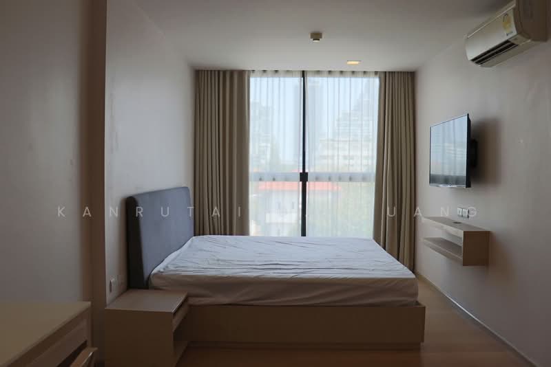 Liv @ 49, Bangkok