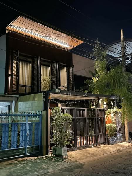 Townhome Ramkhamhang, Bangkok