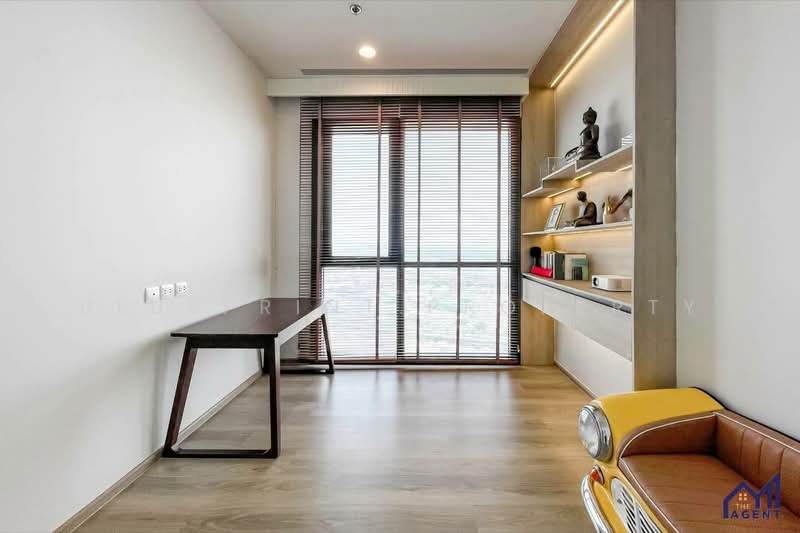 Oka Haus Sukhumvit 36, Bangkok