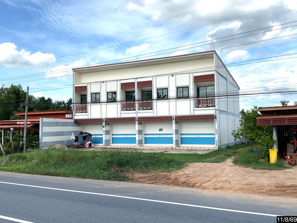 Commercial House in the City Center, Buri Ram