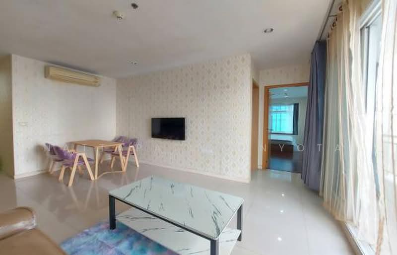 Circle Condominium, Bangkok