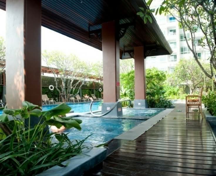 Circle Condominium, Bangkok
