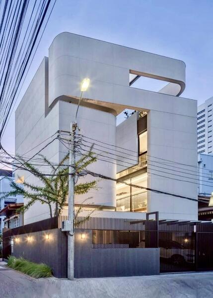 สาทร ซอย15, Bangkok