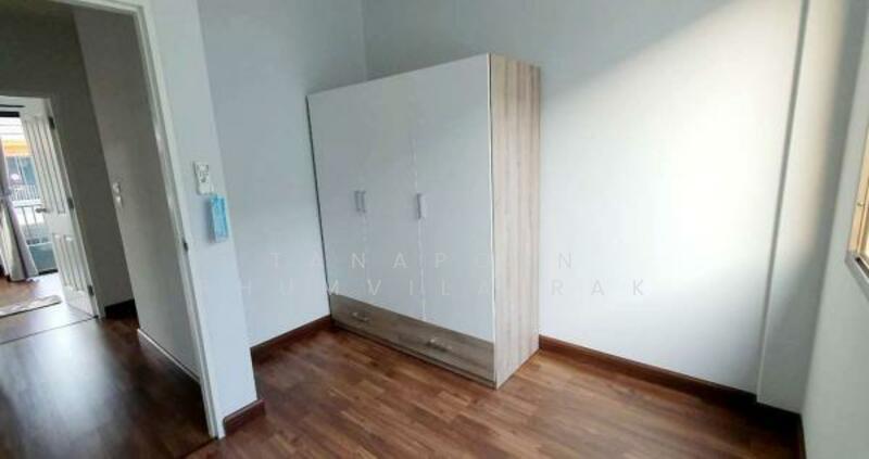 3-BR Townhouse, Bangkok