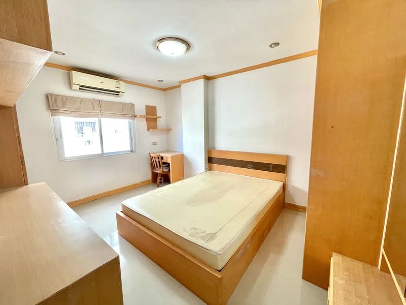 Nalinphon Condo View, Chon Buri (Pattaya)