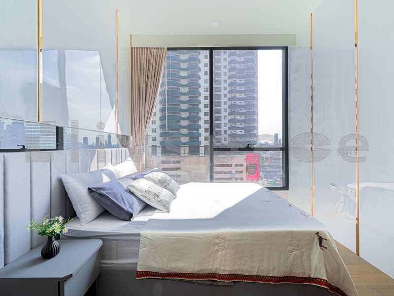 Celes Asoke, Bangkok
