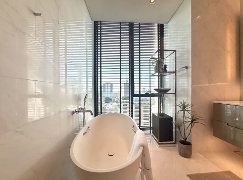 The Residences at Sindhorn Kempinski, Bangkok