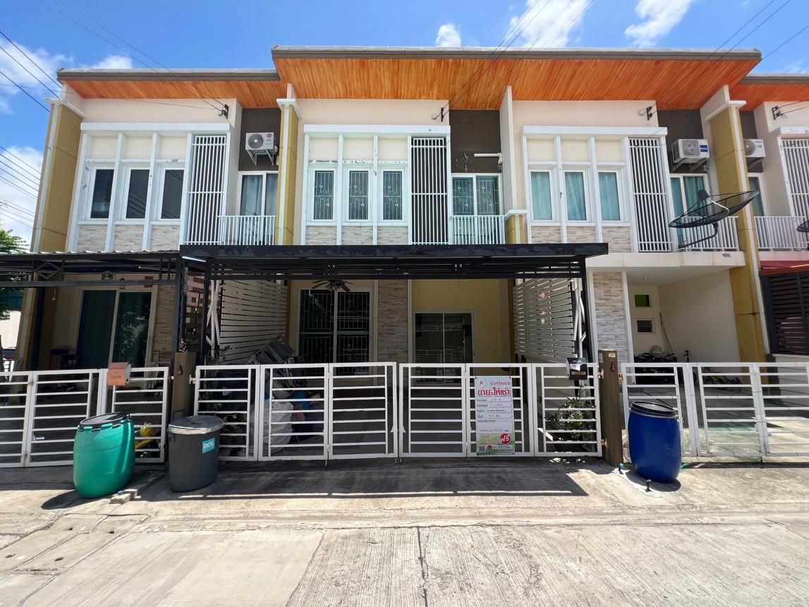 Townhouse Golden Town 2, Samutsakorn, Samutsakorn Province