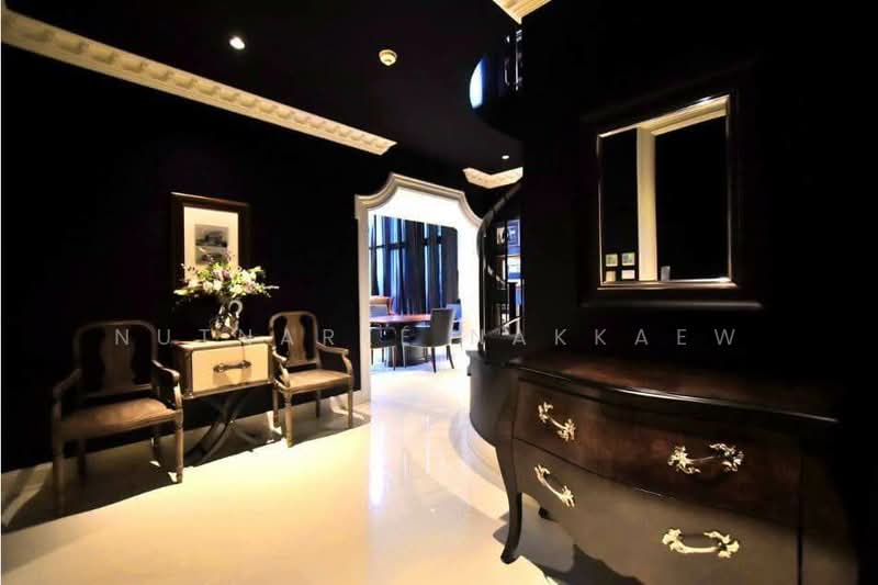 The Emporio Place, Bangkok