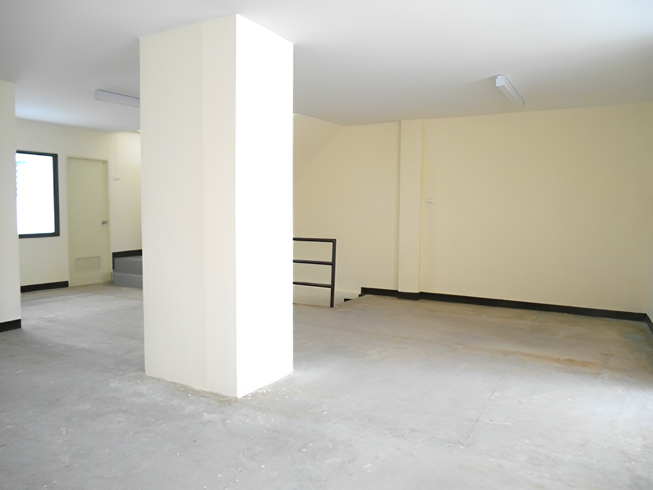 4-Storey Commercial Building