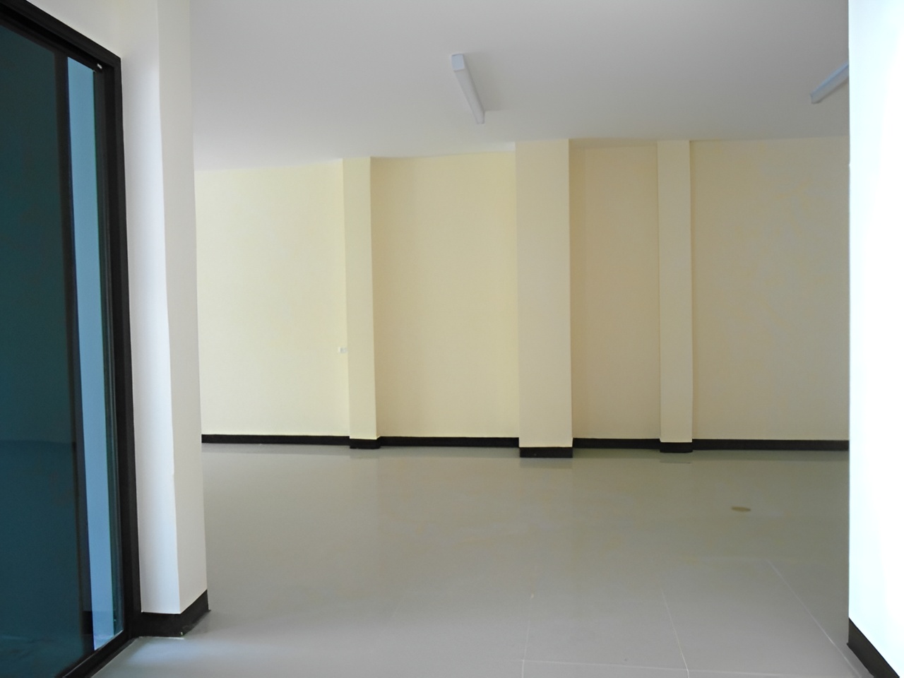 4-Storey Commercial Building