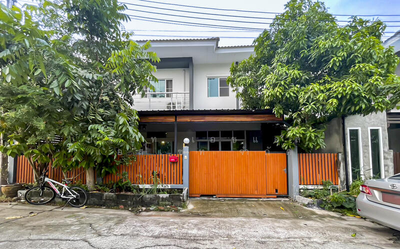 Lancio Krip Sriracha - Bowin, Chon Buri (Pattaya)